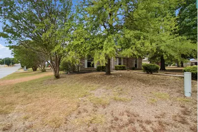 10303 Little Valley Road, Fort Worth, TX 76108 - Photo 4