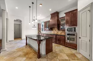 116 San Bernard Dr, Irving, TX 75039 - Photo 10
