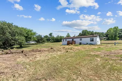 406 Hilltop Meadows Court, Springtown, TX 76082 - Photo 30