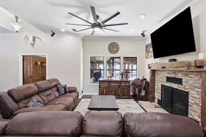 1821 Quail Run Drive, Corinth, TX 76208 - Photo 14