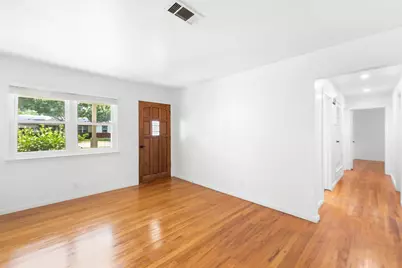 777 Cullum Avenue, Hurst, TX 76053 - Photo 4