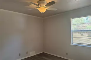 1229 Greenbrier Dr, Mesquite, TX 75149 - Photo 12