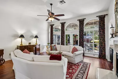 2024 Antwerp Avenue, Plano, TX 75025 - Photo 2
