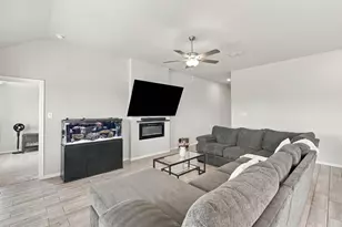7122 Prairieside Trl, Venus, TX 76084 - Photo 4