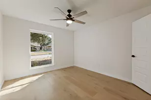 4925 Willowhaven Cir, Garland, TX 75043 - Photo 20