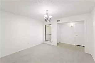 2205 Foxcroft Ln, Arlington, TX 76014 - Photo 18