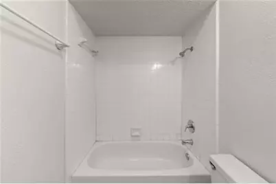 2205 Foxcroft Lane, Arlington, TX 76014 - Photo 12