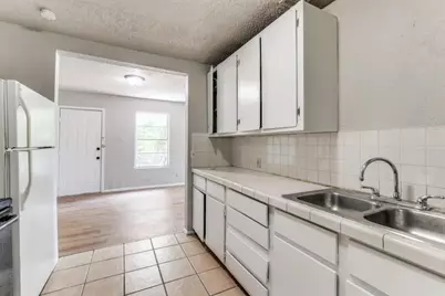 4404 Colonial Avenue, Dallas, TX 75215 - Photo 8