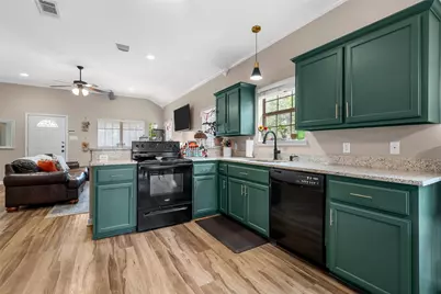102 Garden Drive, Waco, TX 76706 - Photo 8