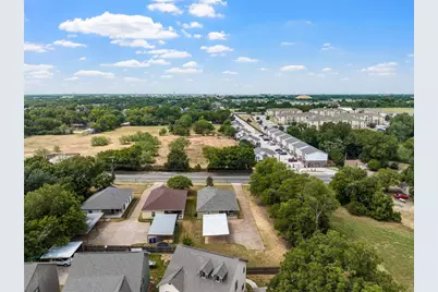 102 Garden Drive, Waco, TX 76706 - Photo 32