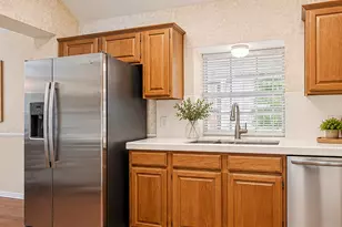 6032 Hilltop Dr, Watauga, TX 76148 - Photo 14