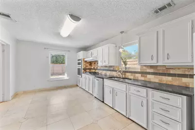 4802 W Mockingbird Lane, Dallas, TX 75209 - Photo 20