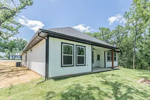109 Gordons Circle, Runaway Bay, TX 76426 - Photo 38