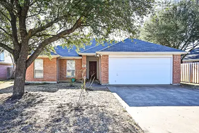 415 Preston Drive, Cleburne, TX 76033 - Photo 1