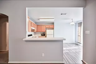 415 Preston Dr, Cleburne, TX 76033 - Photo 14