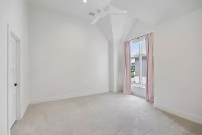 6726 Lake Circle Drive, Dallas, TX 75214 - Photo 32