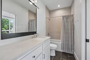 6726 Lake Cir Dr, Dallas, TX 75214 - Photo 32