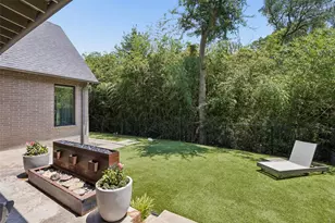 6726 Lake Cir Dr, Dallas, TX 75214 - Photo 38