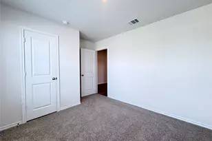 629 Dunhill Rd, Nevada, TX 75173 - Photo 6
