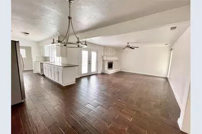 1305 W Spring Creek Parkway, Plano, TX 75023 - Photo 4
