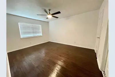 1305 W Spring Creek Parkway, Plano, TX 75023 - Photo 12