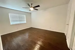 1305 W Spring Creek Pkwy, Plano, TX 75023 - Photo 12