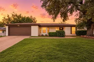 7613 N Richland Blvd, North Richland Hills, TX 76180 - Photo 1