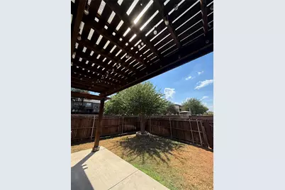 2265 Salado Drive, Lewisville, TX 75067 - Photo 28