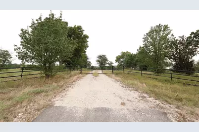 2142 Spring Hill Road, Aubrey, TX 76227 - Photo 2