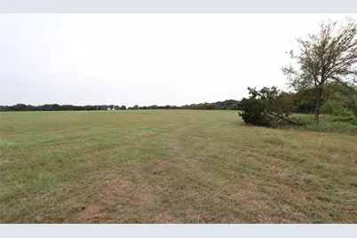 2142 Spring Hill Road, Aubrey, TX 76227 - Photo 10