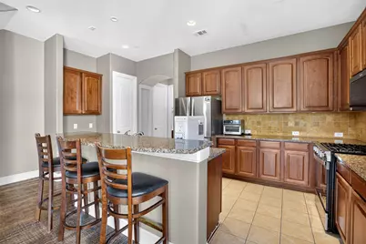 1563 Camino Lago, Irving, TX 75039 - Photo 8