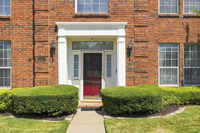 534 Winston Street, Grand Prairie, TX 75052 - Photo 2