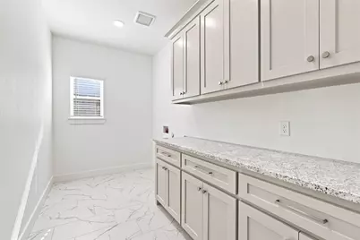 13045 Rainier Drive, Woodway, TX 76712 - Photo 18