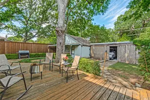 1151 N Winnetka Ave, Dallas, TX 75208 - Photo 26