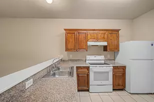 3126 Cherry Ln, Fort Worth, TX 76116 - Photo 6