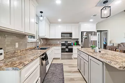 650 Fendley, Blossom, TX 75416 - Photo 6