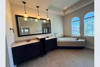 950 Brook Forest Lane, Euless, TX 76039 - Photo 12