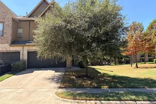 950 Brook Forest Ln, Euless, TX 76039 - Photo 1