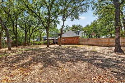 1000 Cherry Court, Hurst, TX 76053 - Photo 34