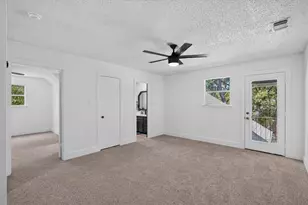 1000 Cherry Ct, Hurst, TX 76053 - Photo 26