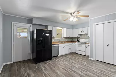 4806 Inverness, Fort Worth, TX 76132 - Photo 6