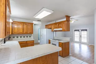 717 Groves Rd, Tuscola, TX 79562 - Photo 10