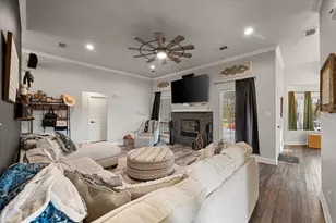460 Admiral Dr, Gun Barrel City, TX 75156 - Photo 6