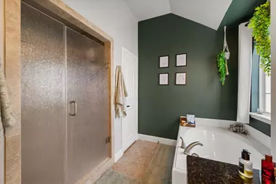 460 Admiral Drive, Gun Barrel City, TX 75156 - Photo 18