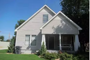 1405 James, Waco, TX 76706 - Photo 2