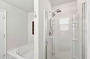 9900 Amosite Dr, Fort Worth, TX 76131 - Photo 18