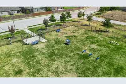 9900 Amosite Drive, Fort Worth, TX 76131 - Photo 32