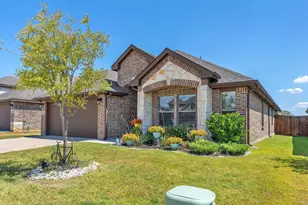 725 Sandy Chip Trail, Fort Worth, TX 76108 - Photo 2