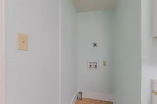 2543 E Ann Arbor Ave, Dallas, TX 75216 - Photo 18