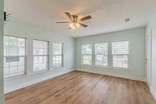 2543 E Ann Arbor Ave, Dallas, TX 75216 - Photo 32
